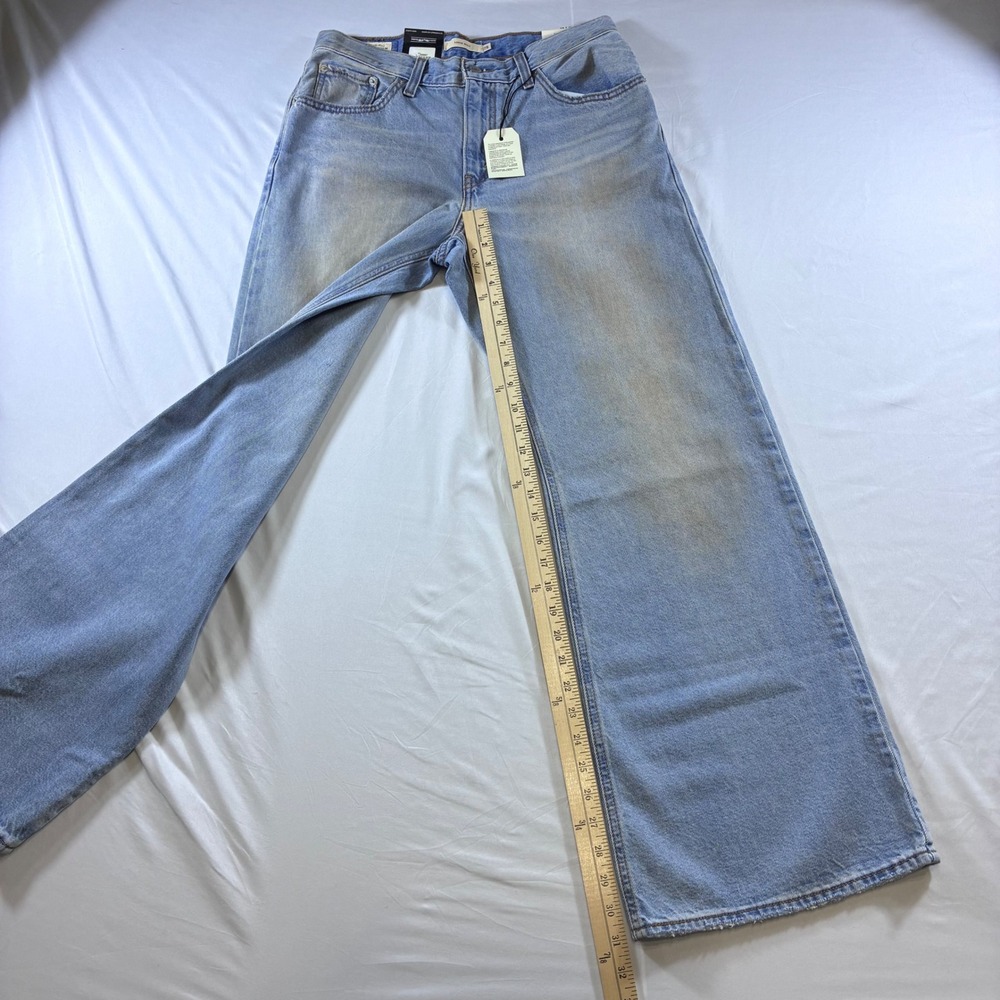 Levis Premium Loose Boot Jeans Light Wash Mid Rise Wide Leg 28x31 NEW - Picture 9 of 9
